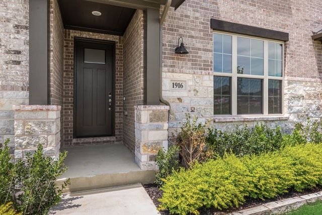 1916 Watermark Mews, Rowlett, TX 75088
