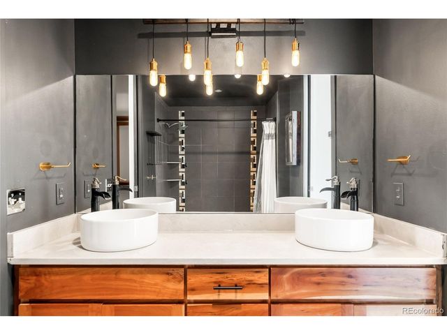 1738 N Franklin St 4D, Denver, CO 80218