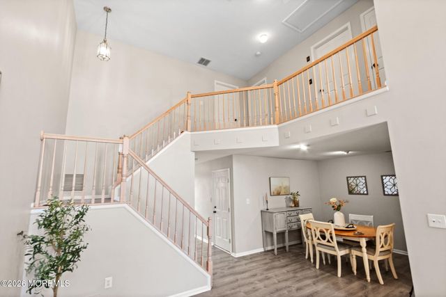 11 Decoy Lane 1000, Freehold, NJ 07728
