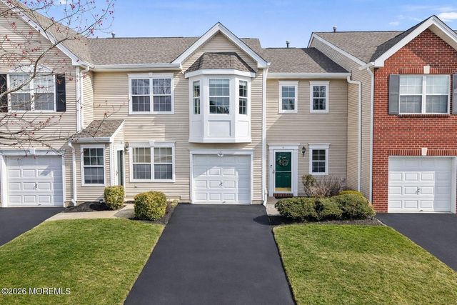 11 Decoy Lane 1000, Freehold, NJ 07728