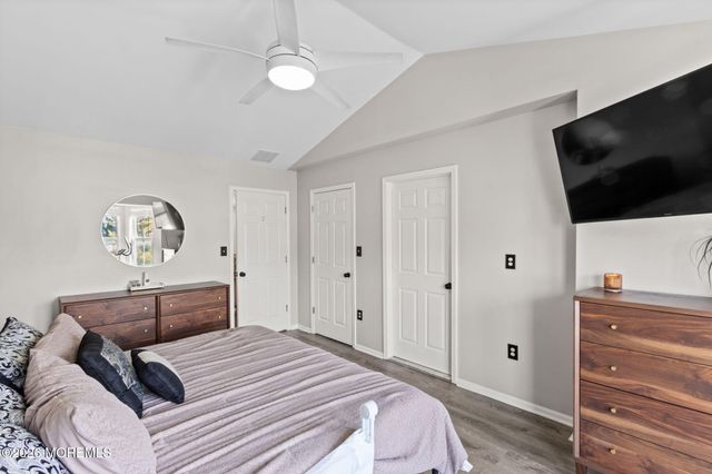 11 Decoy Lane 1000, Freehold, NJ 07728