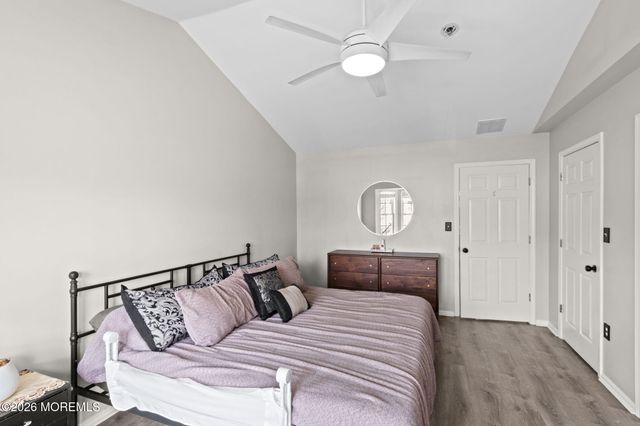 11 Decoy Lane 1000, Freehold, NJ 07728