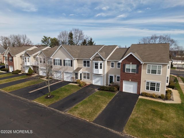 11 Decoy Lane 1000, Freehold, NJ 07728