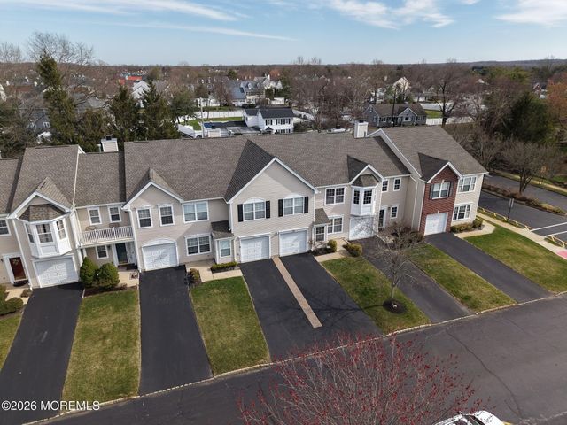 11 Decoy Lane 1000, Freehold, NJ 07728