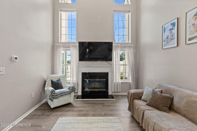 11 Decoy Lane 1000, Freehold, NJ 07728