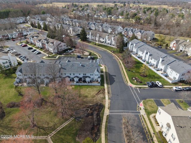11 Decoy Lane 1000, Freehold, NJ 07728