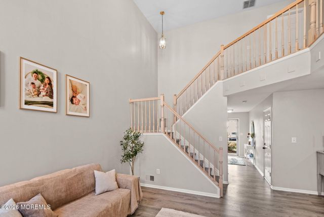 11 Decoy Lane 1000, Freehold, NJ 07728