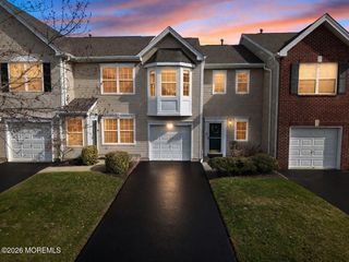 11 Decoy Lane 1000, Freehold, NJ 07728