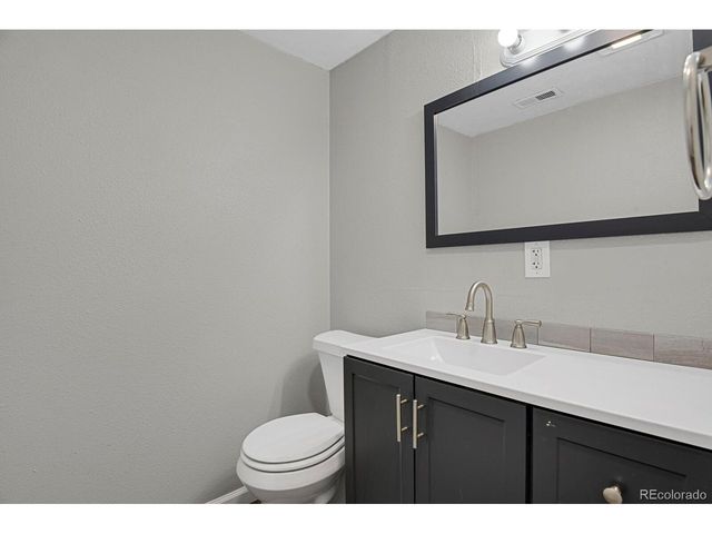 14053 E Bails Pl, Aurora, CO 80012