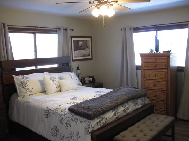 11 Pinon Heights Road, Sandia Park, NM 87047