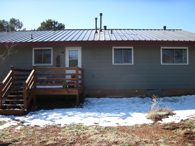 11 Pinon Heights Road, Sandia Park, NM 87047