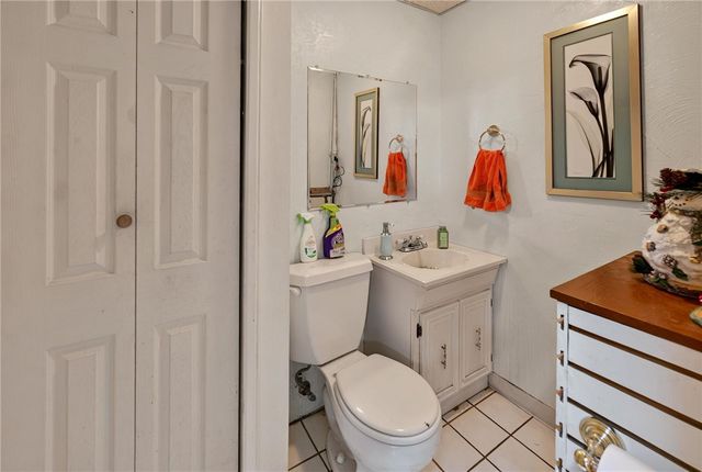 977 Mineral Spring Avenue, North Providence, RI 02904