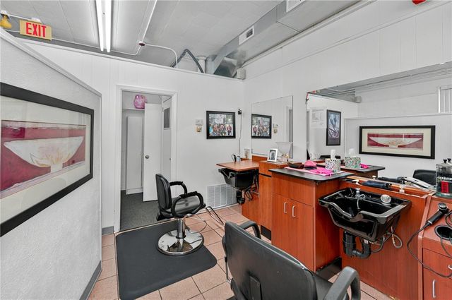 977 Mineral Spring Avenue, North Providence, RI 02904