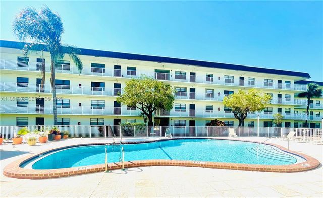 500 NE 2nd St 420, Dania Beach, FL 33004