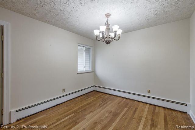 3230 Thomas Road, Oxford, MI 48371