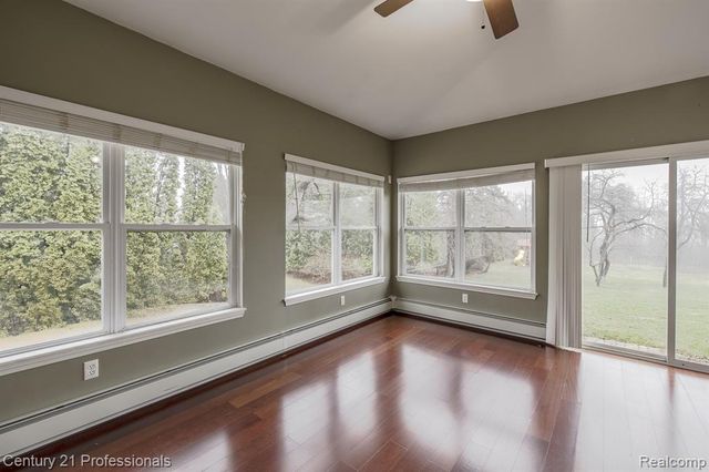 3230 Thomas Road, Oxford, MI 48371