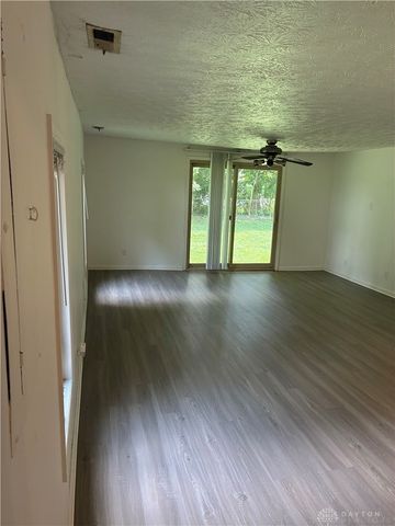1358 Hanes Road, Beavercreek, OH 45434