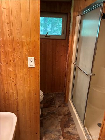 1358 Hanes Road, Beavercreek, OH 45434