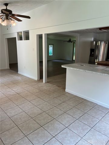 1358 Hanes Road, Beavercreek, OH 45434