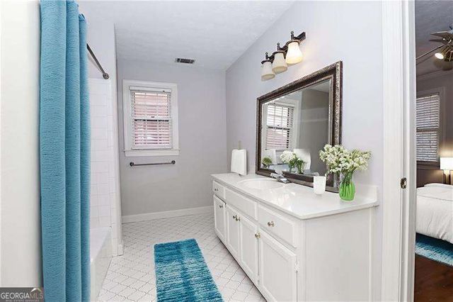 3122 Henderson Walk, Atlanta, GA 30340