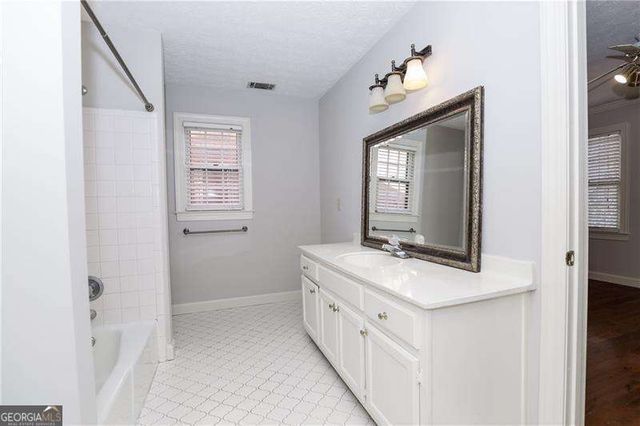 3122 Henderson Walk, Atlanta, GA 30340