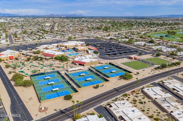 10237 W CAMPANA Drive, Sun City, AZ 85351