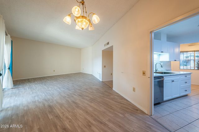 10237 W CAMPANA Drive, Sun City, AZ 85351