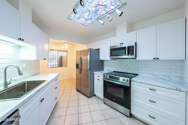 10237 W CAMPANA Drive, Sun City, AZ 85351