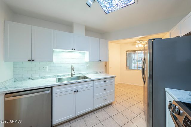 10237 W CAMPANA Drive, Sun City, AZ 85351