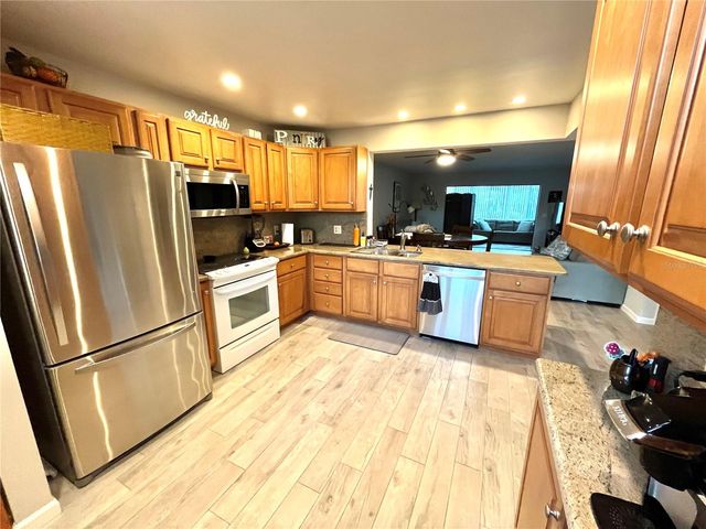 335 SPRINGDALE DRIVE 0, Bradenton, FL 34210