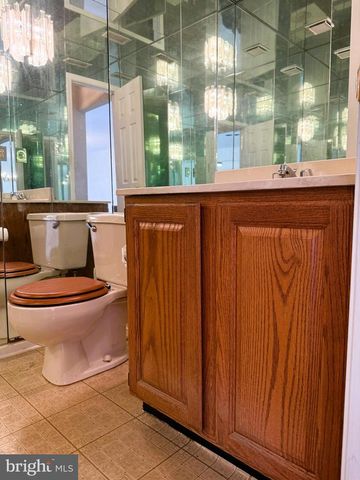 63 HARLOW CIR, Ambler, PA 19002