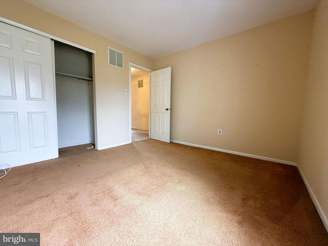 63 HARLOW CIR, Ambler, PA 19002