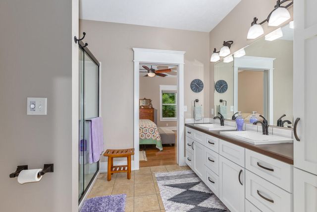 2961 Bristol Avenue NW, Walker, MI 49544