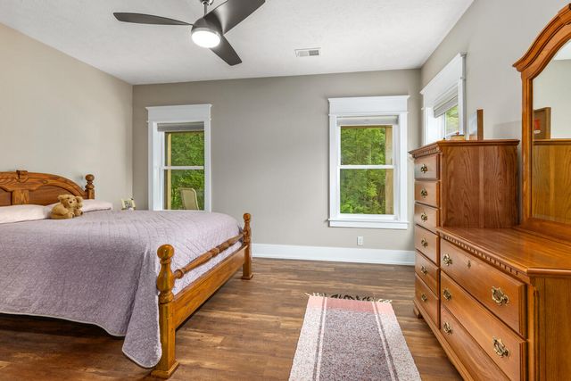 2961 Bristol Avenue NW, Walker, MI 49544