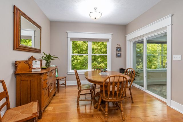 2961 Bristol Avenue NW, Walker, MI 49544