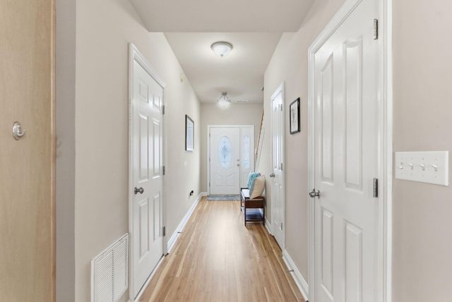 310 Broadleaf Lane, Lexington, KY 40503