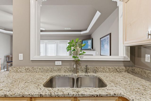 310 Broadleaf Lane, Lexington, KY 40503