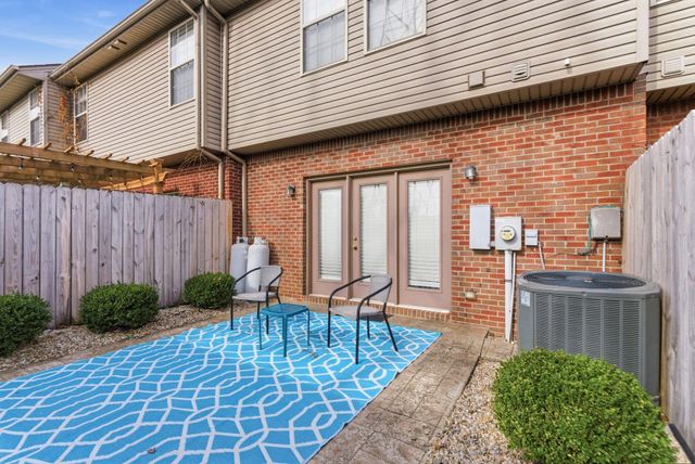 310 Broadleaf Lane, Lexington, KY 40503