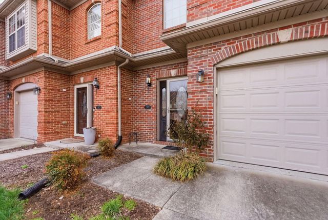 310 Broadleaf Lane, Lexington, KY 40503