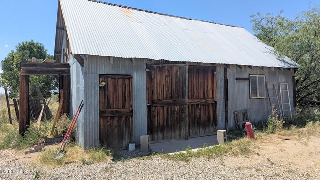 243 S Quail Drive, Willcox, AZ 85643