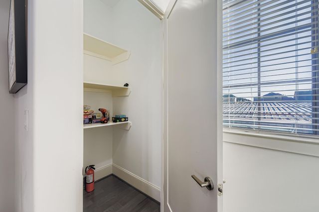 11011 Jardin Des Circle, Houston, TX 77043