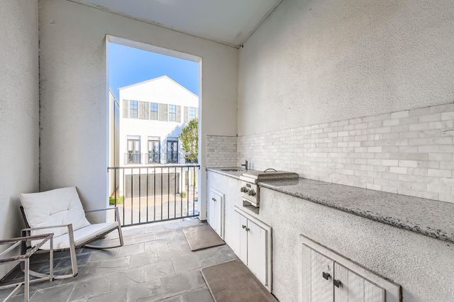 11011 Jardin Des Circle, Houston, TX 77043