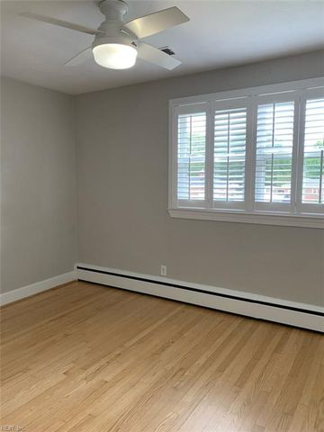 5121 S Lake RD, Virginia Beach, VA 23455