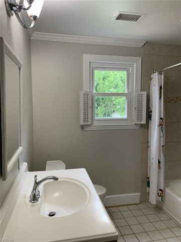 5121 S Lake RD, Virginia Beach, VA 23455