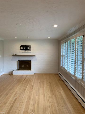 5121 S Lake RD, Virginia Beach, VA 23455