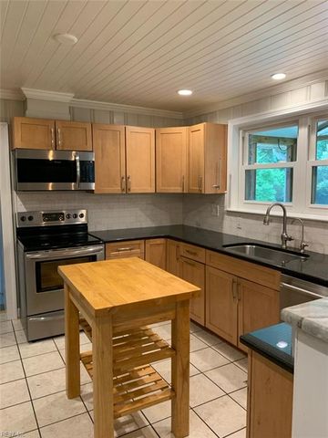 5121 S Lake RD, Virginia Beach, VA 23455