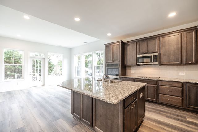 221 Crown Gardens Court, Hermitage, TN 37076