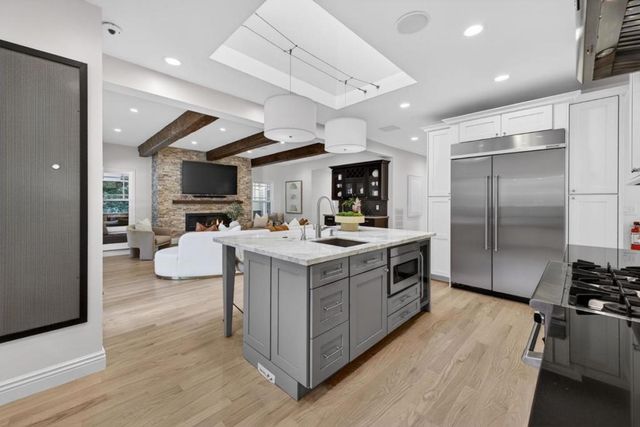 815 Crystal Springs Road, Hillsborough, CA 94010