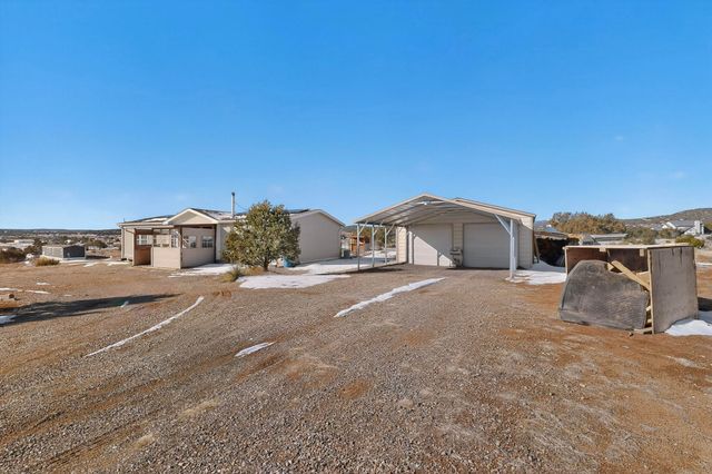 25 Brent Road, Edgewood, NM 87015