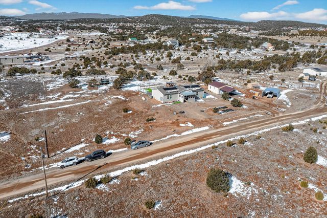 25 Brent Road, Edgewood, NM 87015